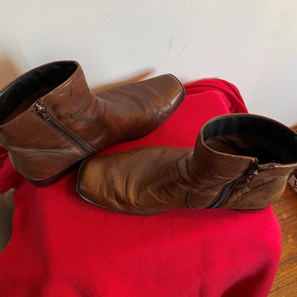 Men's Boots - Picture 5 of 6